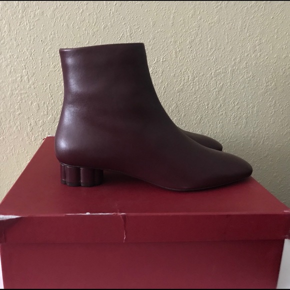 NIB SALVATORE FERRAGAMO Women’s Heel Booties - Picture 6 of 10